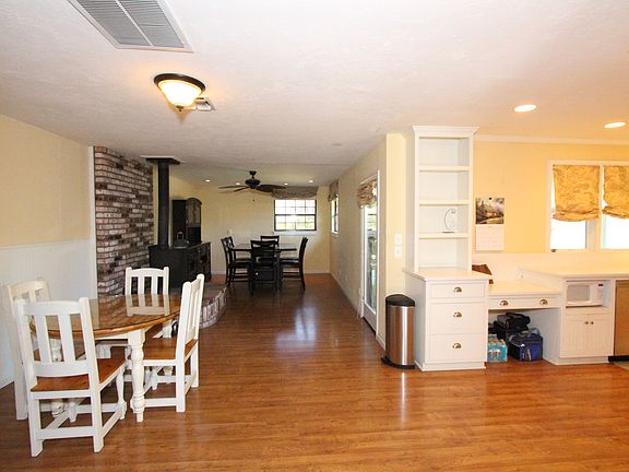 4th image of 20236 Leland Dr