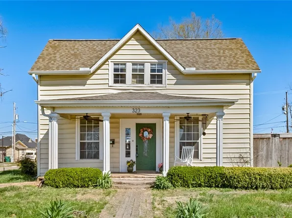 323 N 3rd St, Rogers, AR 72756