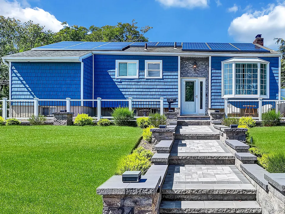 24 Jerome Dr