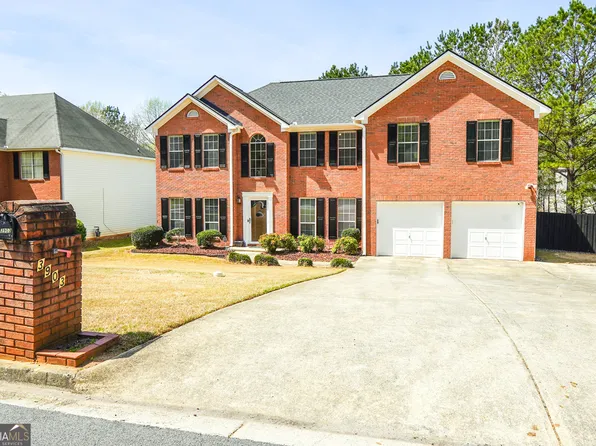 3903 Cain Mill Dr, Lithonia, GA 30038