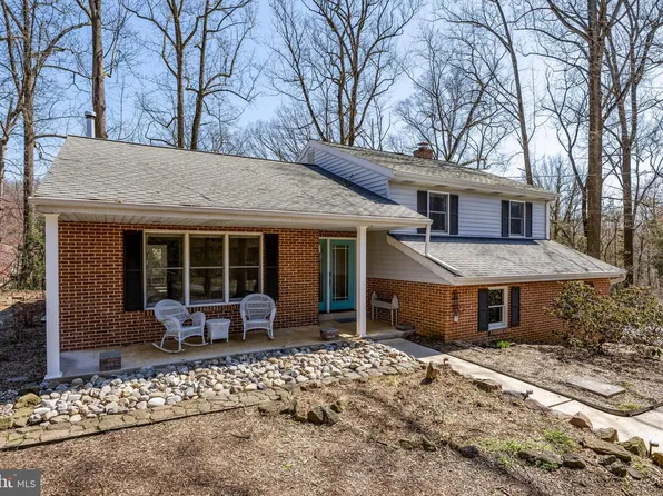 4897 Bossler Rd, Elizabethtown, PA 17022