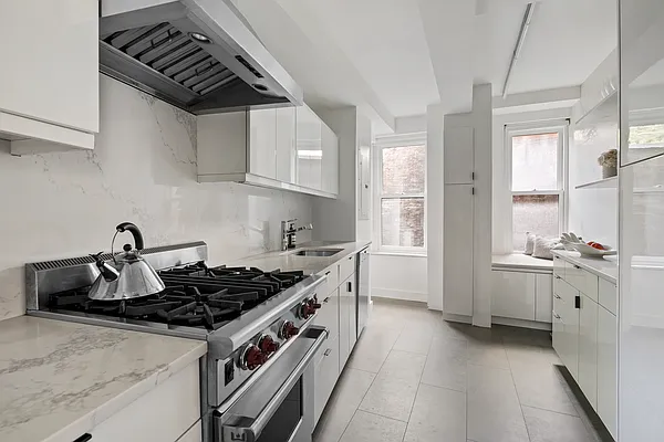 Sold by Corcoran | media 18