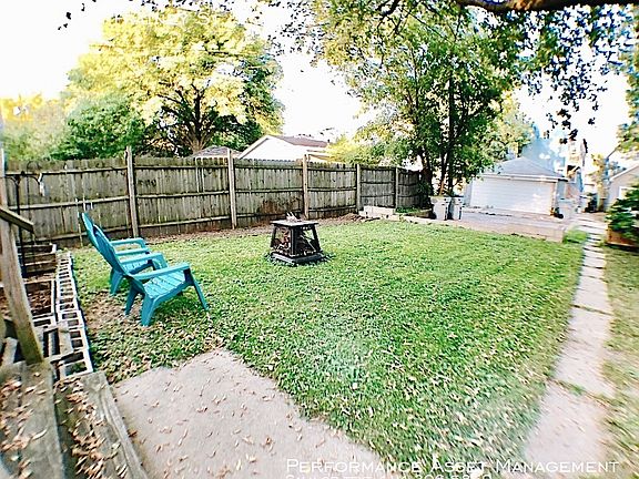 2nd image of 2752 N Fratney St #A