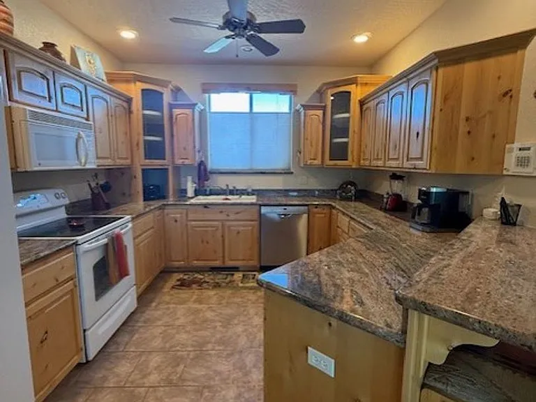 4300 W Hogan Dr — Photo 9
