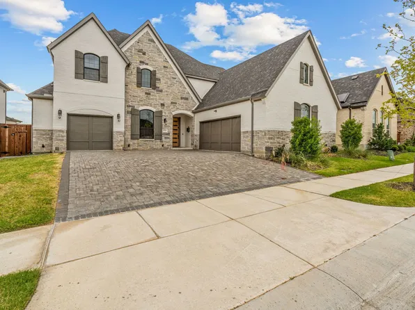 1721 Clem Castle Dr, Carrollton, TX 75010