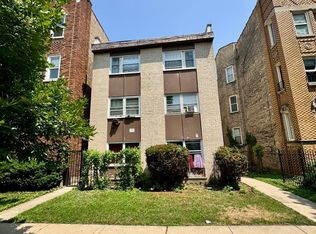 6235 N Mozart St APT 1, Chicago, IL 60659