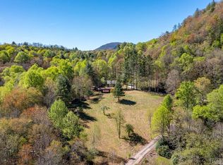 1329 Laurel Knob Rd, Cashiers, NC 28717