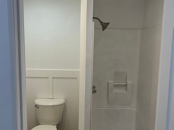 5th image of 145 N Alma Ave #145