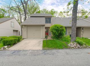 12343 Charlotte St, Kansas City, MO 64146