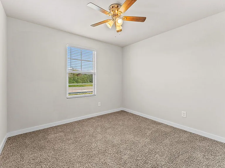 7611 Orange Blossom Rd — Photo 15
