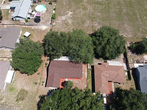 2nd image of 11833 Caruso Dr