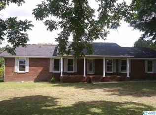 425 Buchanan Rd, Albertville, AL 35950