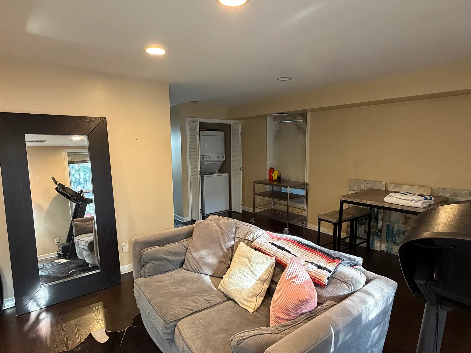 1 bed, 800 sqft, $2,300 — Photo 4