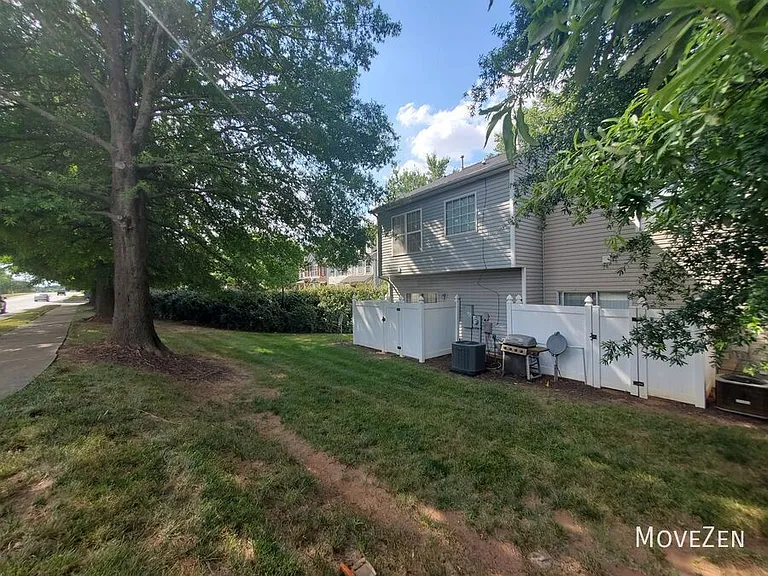 8955 Gerren Ct — Photo 9