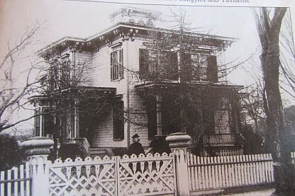 5th image of 141 Bay Ave