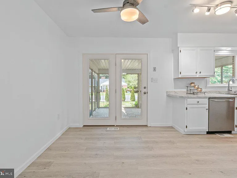 322 Harlan Sq #A-2 — Photo 11