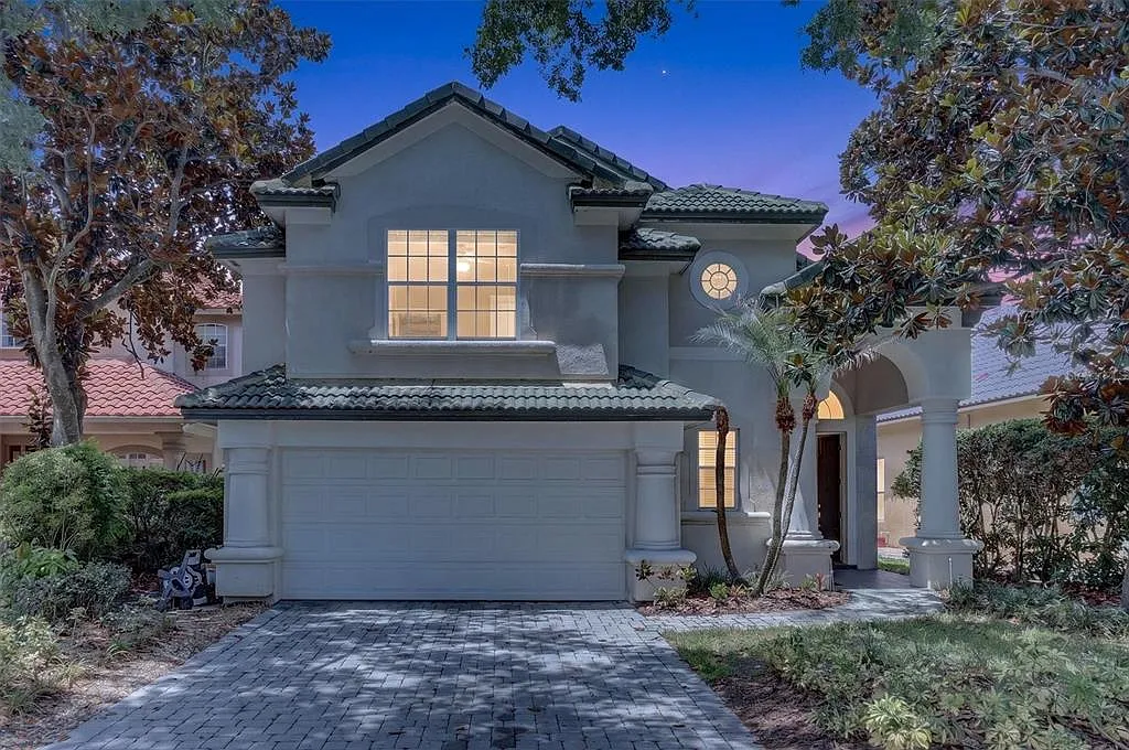 4 bed, 3.0 bath, 2660 sqft, $4,200 — Photo 1