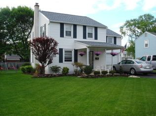 405 Preston Ln, Hatboro, PA