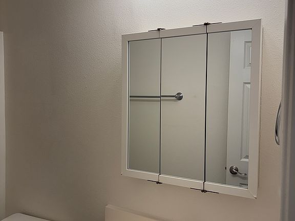 5th image of 1301 Huntington St APT B