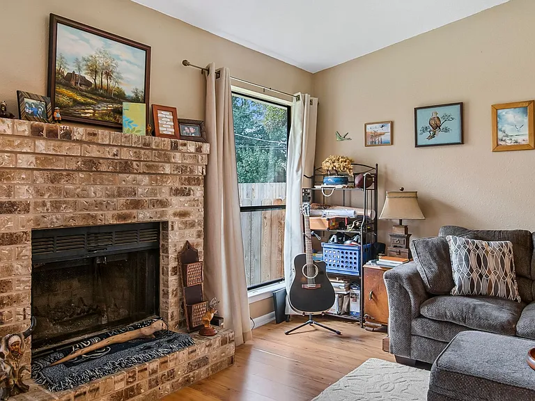 6029 Old Fredericksburg Road — Photo 8