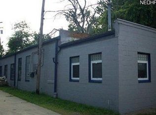 3555 W 69th St, Cleveland, OH 44102