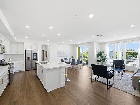 2nd image of 44908 Wisdom Rd Unit 203
