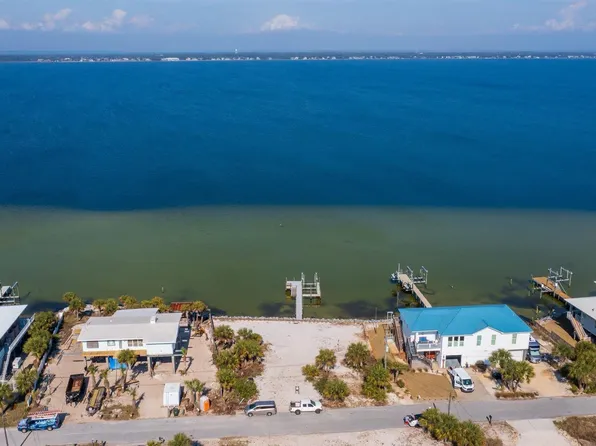 1305 Panferio Dr, Pensacola Beach, FL 32561