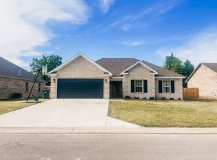 303 Stella Dr, Bono, AR 72416