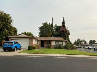 198 W Holland Ave, Clovis, CA 93612