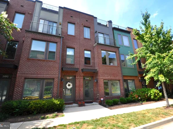 2988 Stella Blue Ln, Fairfax, VA 22031