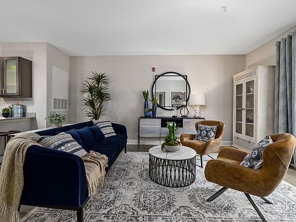5th image of 130 Canary Pl #244-101