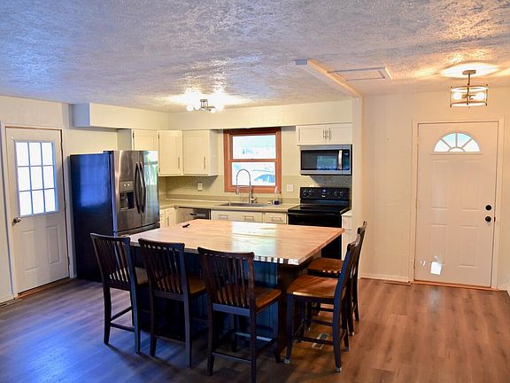 4th image of 117 Bluebell Dr
