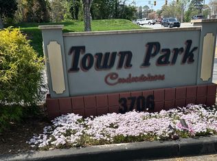 3706 E North St APT F6, Greenville, SC 29615