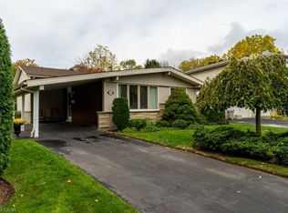 526 Elwood Rd, Burlington, ON L7N3C7