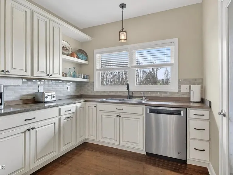 222 Spanish Oak Ln — Photo 5