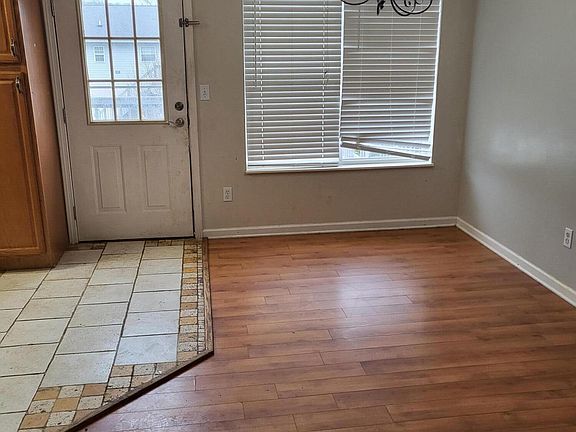 2nd image of 235 River Valley Cir