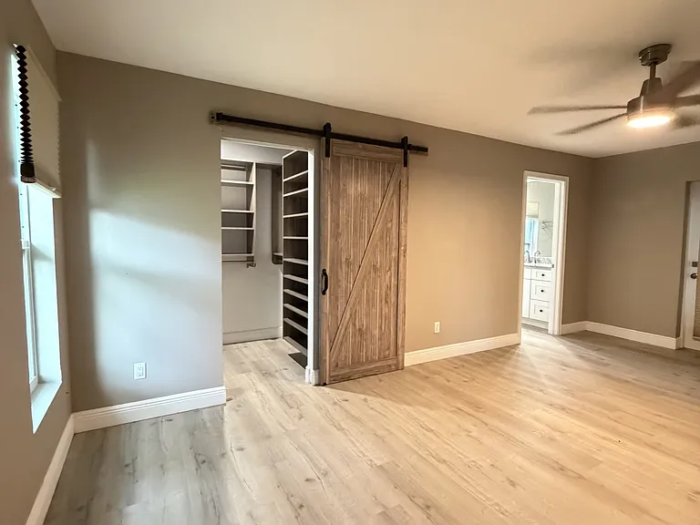 4140 SW 6th Pl — Photo 11