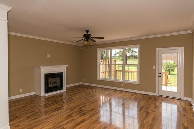 2nd image of 47 Townsend Way