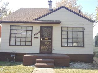 8875 Plainview Ave, Detroit, MI 48228