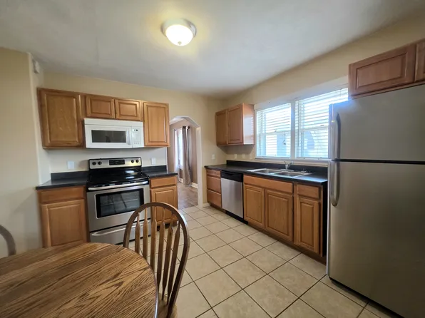 2137 Cedar St, Pueblo, CO 81004
