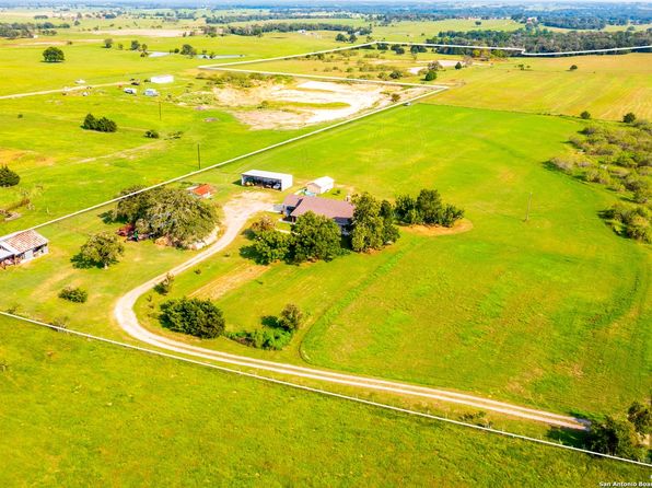 3313 county road 323, Lexington, TX 78947