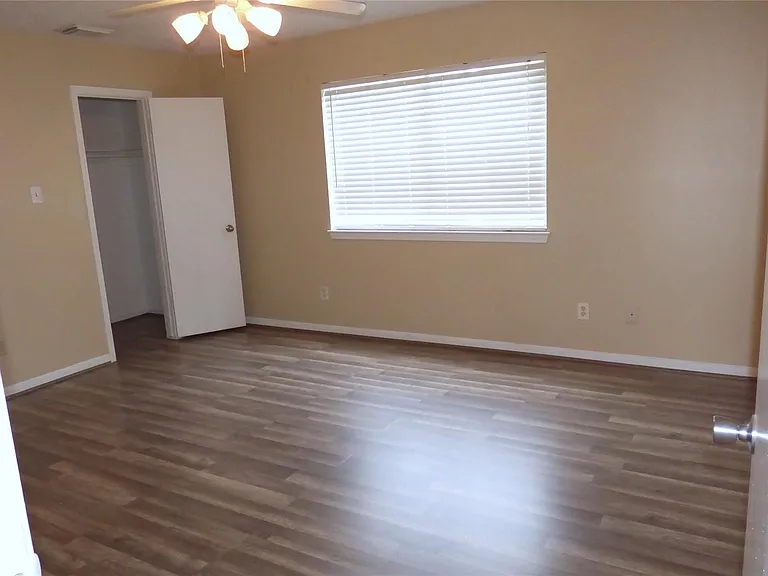 14715 Cypress Green Dr — Photo 9