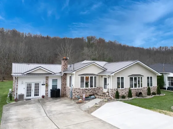 3604 Tyler Highway, Sistersville, WV 26175