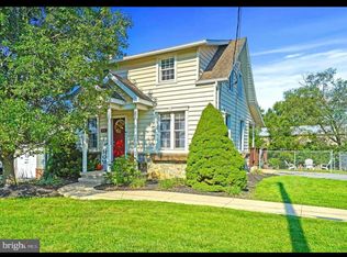 108 S Line Rd, Ephrata, PA 17522