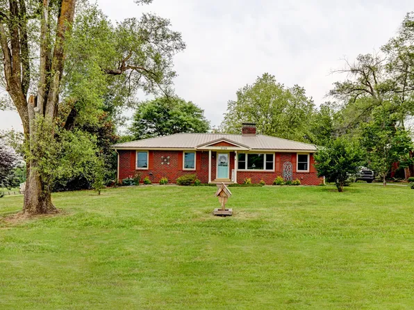 3729 Delaney Ferry Rd, Versailles, KY 40383