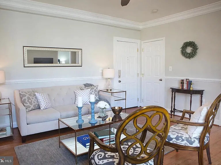 315 Evarts St NE #107 — Photo 2