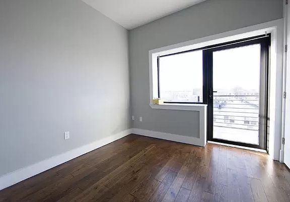5th image of 1145 Greene Ave #3BB