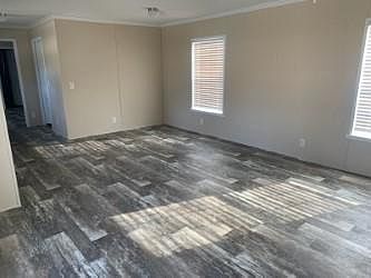 4th image of 2626 Washington Ave #206-506