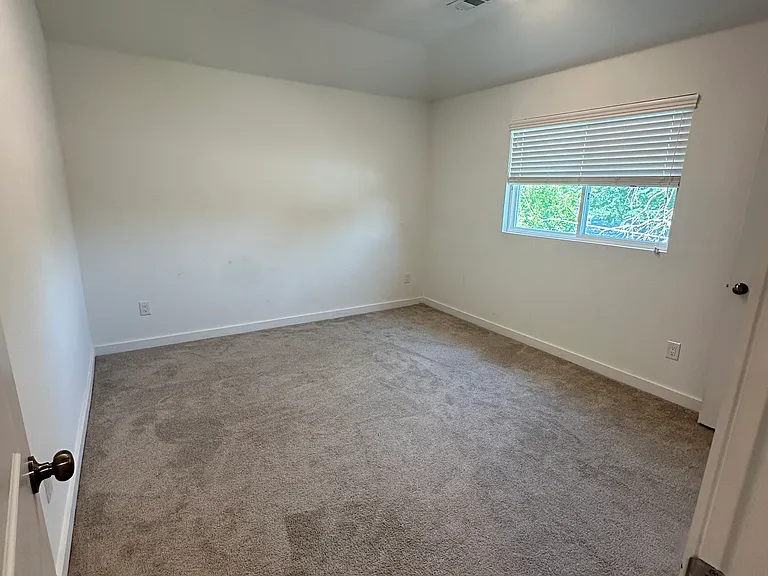 6321 Settlement Dr — Photo 4