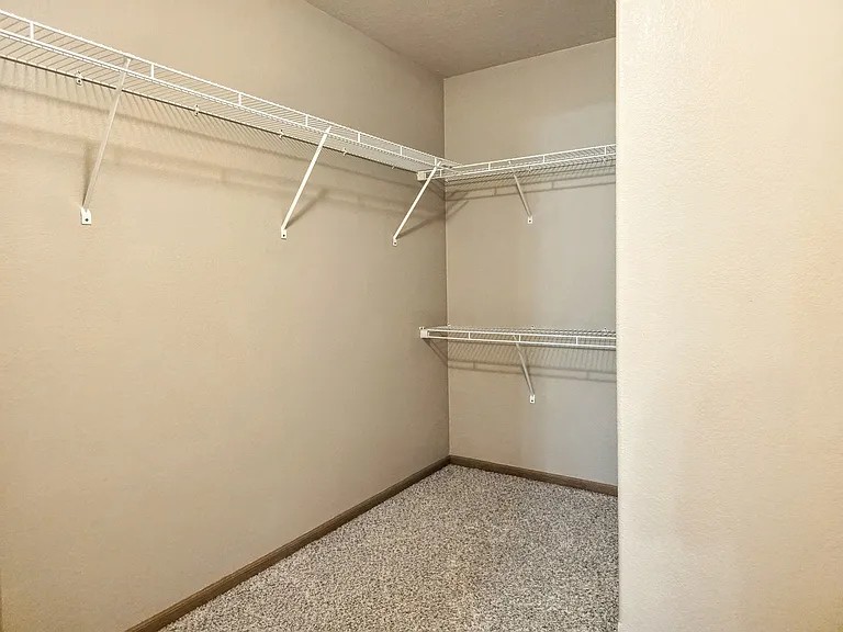 606 Highland Ridge Dr #1 — Photo 18